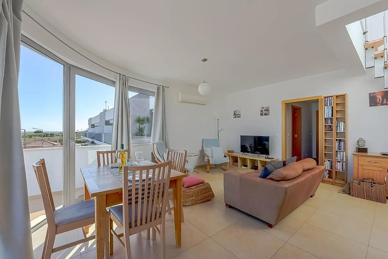 Penthouse Quilha Apartment Fuzeta