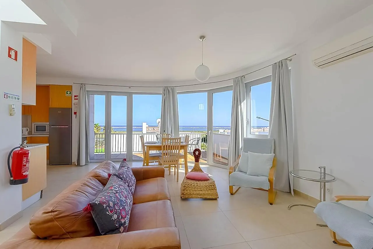 Penthouse Quilha Apartment Fuzeta 0*,  Portugal